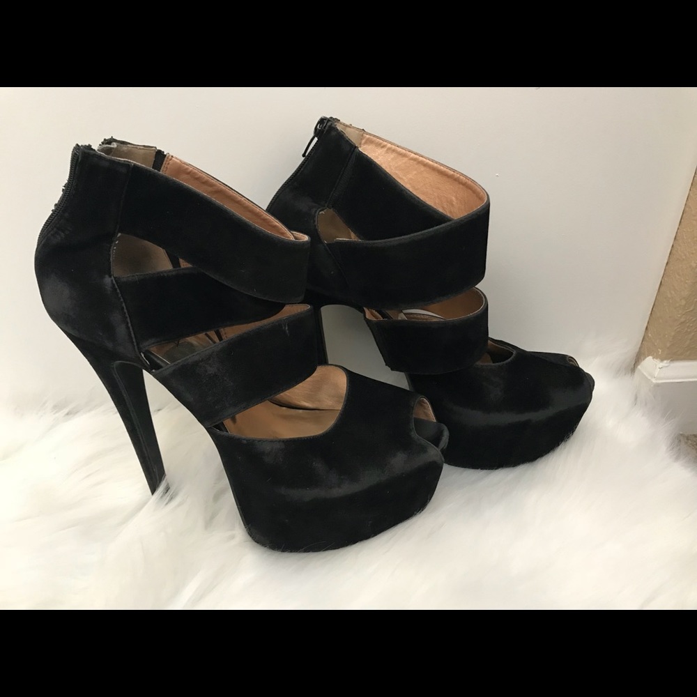 Black Platform Heels